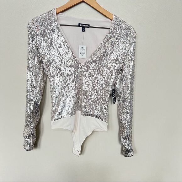 Express NWT Sequin Deep V-Neck Thong Bodysuit Size XS - Picture 4 of 11